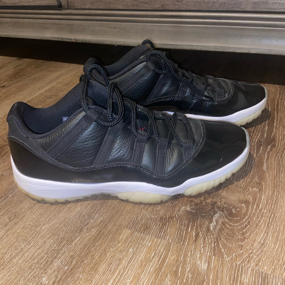 Jordan 11’s ‘72-10’ Size 13